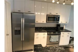 285 NW 36th Ave, Deerfield Beach, FL 33442, Sold 10/30/20