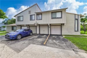 5972 NW 21st St, Lauderhill, FL 33313, Sold 10/14/20