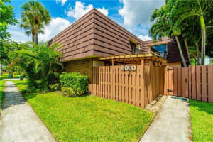 6000 NW 54th Ln, Tamarac, FL 33319, Sold 10/23/20