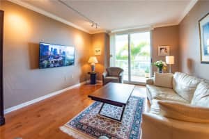 401 SW 4th Ave, Fort Lauderdale, FL 33315, Sold 03/05/21
