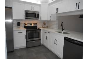 943 NW 52nd St, Pompano Beach, FL 33064, Sold 10/09/20