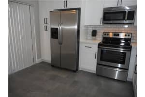 943 NW 52nd St, Pompano Beach, FL 33064, Sold 10/09/20