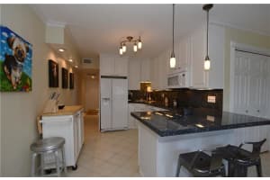 801 NE 18th Ct, Fort Lauderdale, FL 33305, Sold 10/30/20