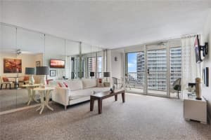 2200 NE 33rd Ave #14f, Fort Lauderdale, FL 33305, Sold 10/15/20