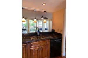 1100 SE 5th Ct, Pompano Beach, FL 33060, Sold 11/13/20