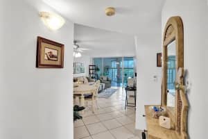 1831 Sabal Palm Dr, Davie, FL 33324, Sold 10/20/20