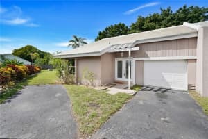 10527 La Placida Dr, Coral Springs, FL 33065, Sold 10/26/20