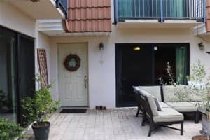 2963 SW 11th Pl N, Deerfield Beach, FL 33442, Sold 09/25/20