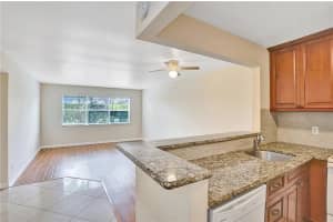 410 SE 2nd Ave, Deerfield Beach, FL 33441, Sold 10/21/20