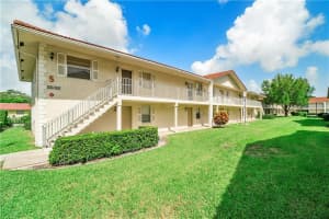 3576 N University Dr, Coral Springs, FL 33065, Sold 10/08/20