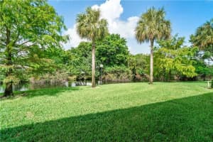 3576 N University Dr, Coral Springs, FL 33065, Sold 10/08/20