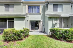 7735 Sanibel Dr, Tamarac, FL 33321, Sold 11/12/20