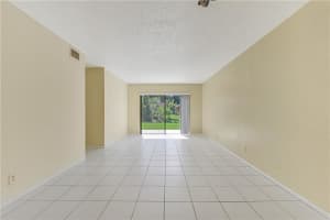 11477 NW 39th Ct, Coral Springs, FL 33065, Sold 10/16/20