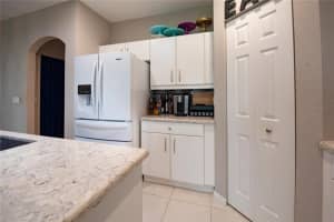 307 Spruce St, Boynton Beach, FL 33426, Sold 11/30/20