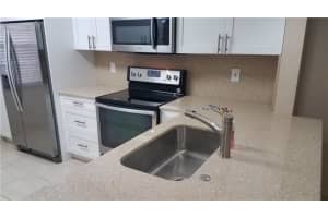 9885 Three Lakes Cir, Boca Raton, FL 33428, Sold 09/30/20