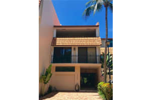 5986 Paradise Point Dr, Palmetto Bay, FL 33157, Sold 01/29/21