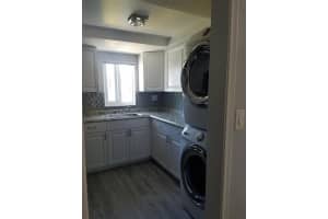 6877 NW 30th St, Sunrise, FL 33313, Sold 01/14/21