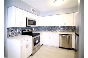 9875 Pineapple Tree Dr, Boynton Beach, FL 33436, Sold 11/10/20