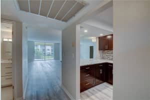 4500 N Federal Hwy #203a, Lighthouse Point, FL 33064, Sold 12/04/20