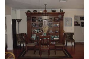 10201 NW 70th St, Tamarac, FL 33321, Sold 12/04/20