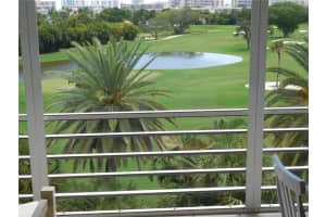 700 NE 14th Ave, Hallandale Beach, FL 33009, Sold 10/20/20
