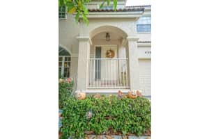 MLS# F10248241, Coral Springs, Florida 33071