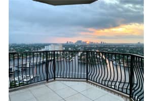 100 S Birch Rd, Fort Lauderdale, FL 33316, Sold 11/25/20