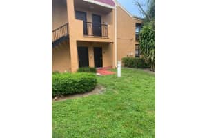 292 SW 83rd Way, Pembroke Pines, FL 33025, Sold 11/03/20