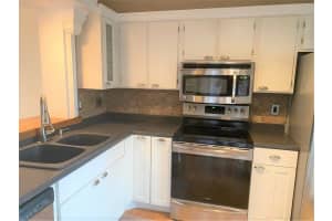 3064 S Oakland Forest Dr, Oakland Park, FL 33309, Sold 03/04/21
