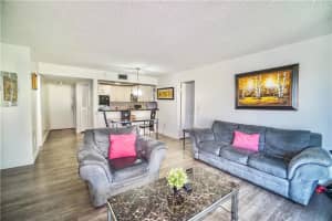 3195 Foxcroft Rd F214, Miramar, FL 33025, Sold 10/26/20