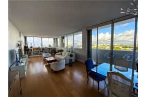 800 West Ave, Miami Beach, FL 33139, Sold 12/08/20