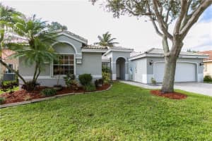 19876 SW 7th Pl, Pembroke Pines, FL 33029, Sold 12/04/20