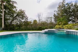 19876 SW 7th Pl, Pembroke Pines, FL 33029, Sold 12/04/20