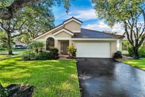 9700 NW 18th Pl, Plantation, FL 33322, Sold 11/18/20