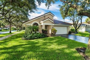 9700 NW 18th Pl, Plantation, FL 33322, Sold 11/18/20