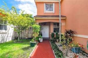 10470 SW 16th St, Pembroke Pines, FL 33025, Sold 01/04/21