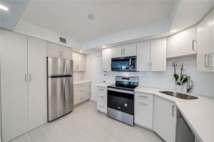 4010 Galt Ocean Dr, Fort Lauderdale, FL 33308, Sold 04/21/21