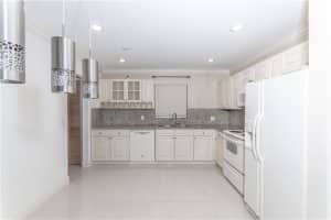 3050 Riverside Dr #1a, Coral Springs, FL 33065, Sold 11/19/20