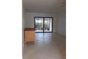 433 NW 36th Ave, Deerfield Beach, FL 33442, Sold 10/23/20