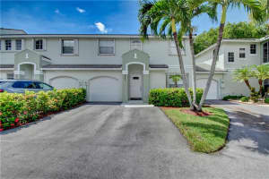 4823 Grapevine Way, Davie, FL 33331, Sold 11/17/20