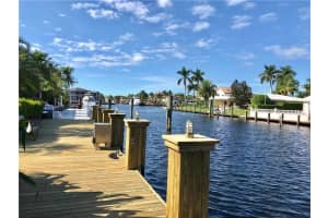 23 Castle Harbor Isle Dr, Fort Lauderdale, FL 33308, Sold 04/09/21