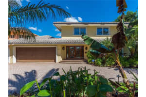 23 Castle Harbor Isle Dr, Fort Lauderdale, FL 33308, Sold 04/09/21