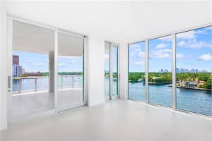 321 N Birch Rd, Fort Lauderdale, FL 33304, Sold 02/26/21