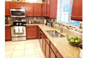 3204 NW 31st Terrace, Oakland Park, FL 33309, Sold 11/11/20