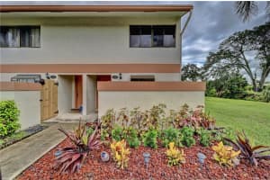 4340 SW 70th Terrace, Davie, FL 33314, Sold 10/28/20