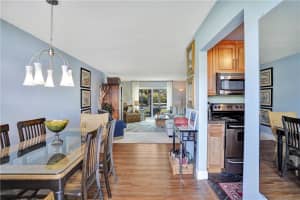 700 Layne Blvd, Hallandale Beach, FL 33009, Sold 01/06/21