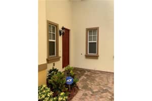 6004 NW 118th Dr, Tamarac, FL 33321, Sold 01/08/21