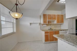 8405 NW 61st St APT D311, Tamarac, FL 33321, Sold 12/04/20