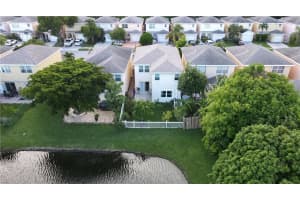 4048 Eastridge Dr, Pompano Beach, FL 33064, Sold 11/10/20
