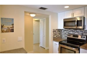 600 NE 2nd St, Dania Beach, FL 33004, Sold 06/18/21